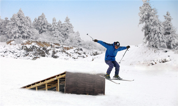 仙女山滑雪 6_副本.jpg