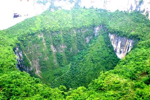 奉节天坑地缝