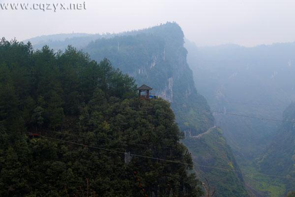 武隆天坑跑钢丝赛场